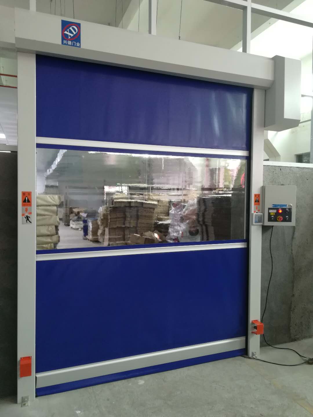 佛山高速堆積門怎么達到更高效的節(jié)能功能